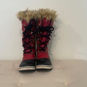 Sorel Red and Black Fur Winter Boots